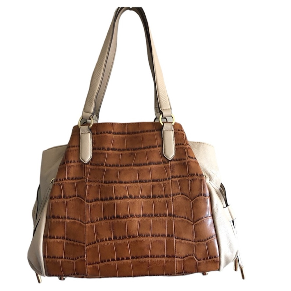 G.I.L.I  new no tag leather handbag